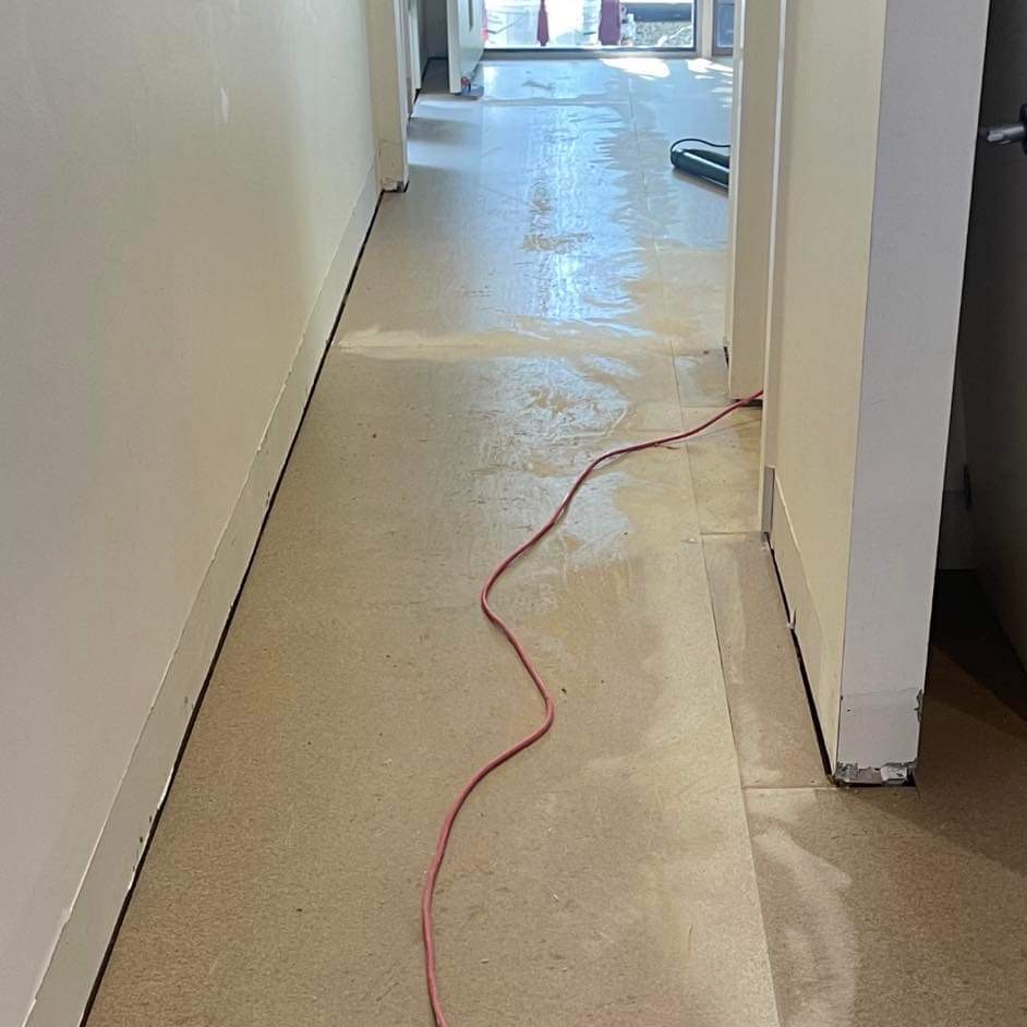 Floor-removal-in-Melbourne-e1694842289421